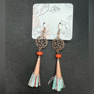 🆕 #8 leaf tassle boho dangle earrings